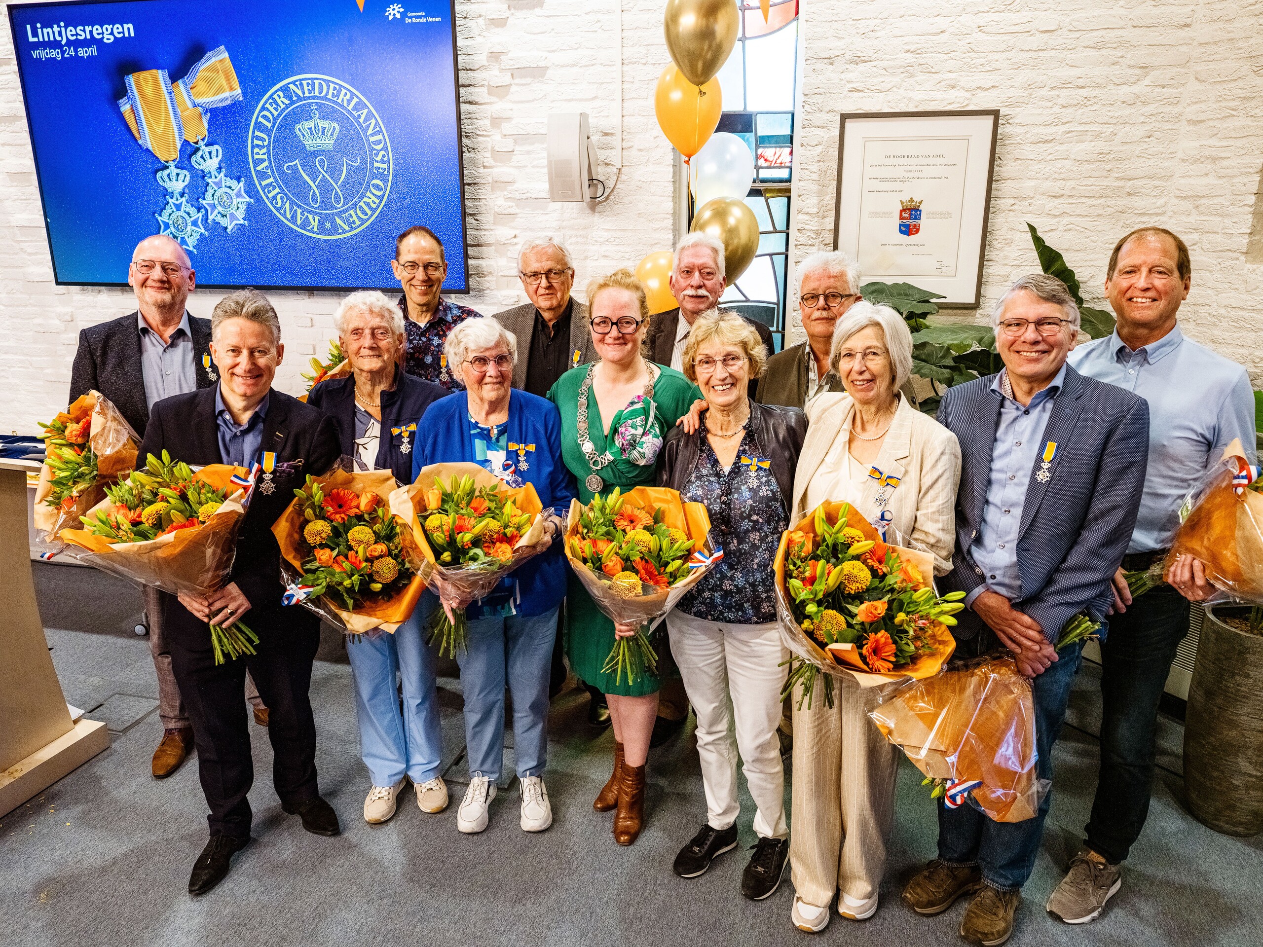 pbweek17_26042_uitreiking lintjes