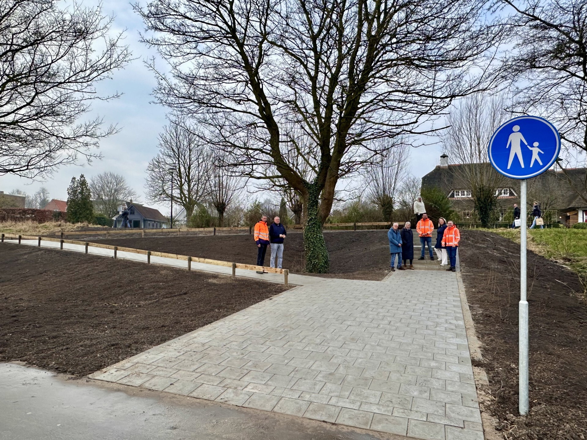pbweek09_250xx_Veilige ontsluiting voor nieuwbouwwijk Aan het Spoor door trap en hellingbaan 1
