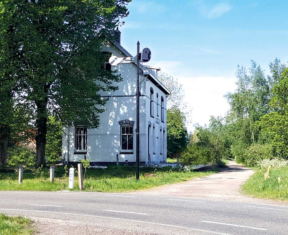 Spoorhuiszonnig